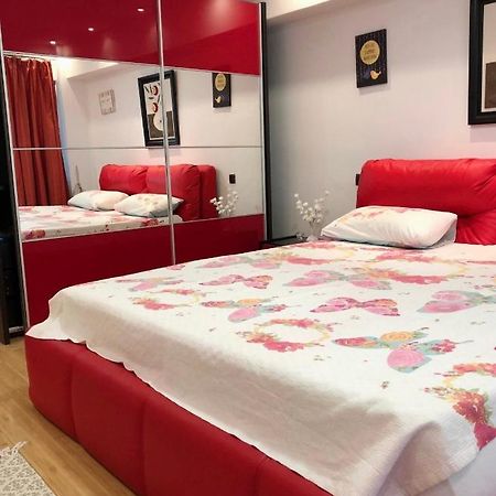 Bella Casa Apartments Fagaras Bagian luar foto